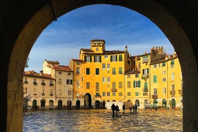 Your Lucca Walking Tour - Admiring Architectural Masterpieces