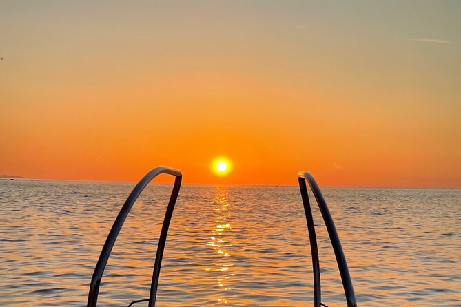 2 Bays Ss-Cliffs-Pasaia-Ss, Sunset and Mornings - Additional Information