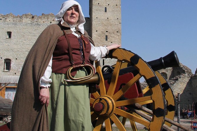 2-Hour Guided Walking Tour of Tallinn - Landmarks and Attractions