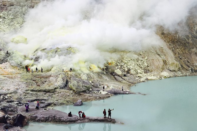 24-Hour Trip to Kawah Ijen & Local Javanese Breakfast - Positive Reviews and Highlights