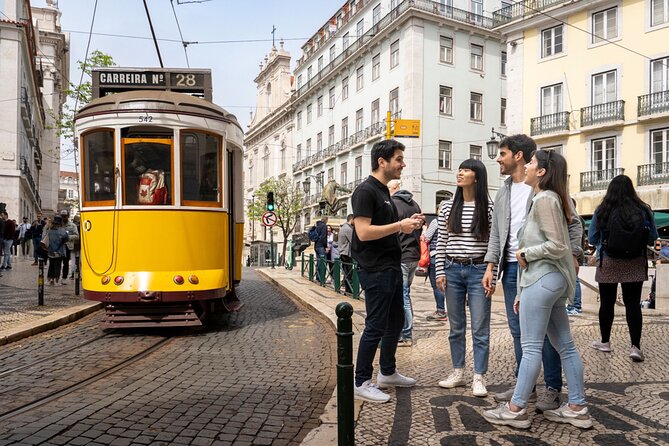 360º Lisbon: Helicopter Flight, Boat Trip and Old Town Walking - Boat Trip on the Tagus River