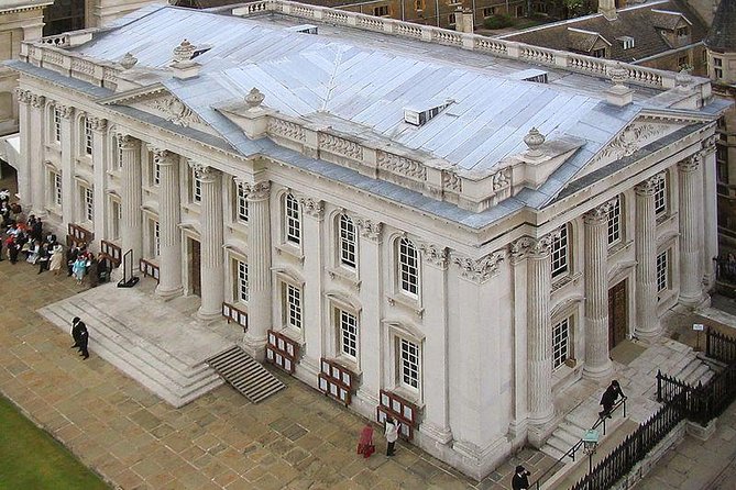 A Guided Public Tour of Historic Cambridge - Stories Enhancing the Experience