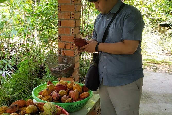 A Unique Tour of the Floating Market Includes a Cacao Plantation. - Confirmation and Accessibility