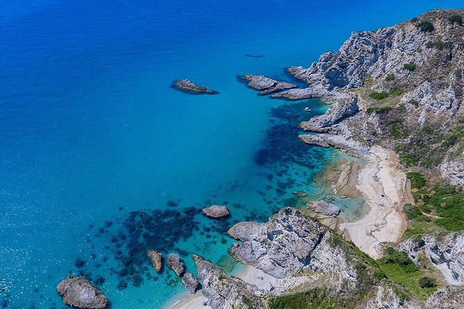 Adventure and Nature! Exciting Group Tour by Dinghy. - Tour Accessibility and Requirements
