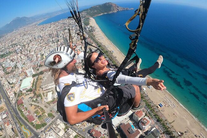 Antalya Paragliding Experience By Local Expert Pilots - Suitability and Accessibility Considerations