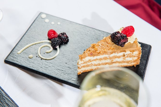 Aruba: Four-Course Caribbean Dinner Cruise Experience - Booking and Reservation Details