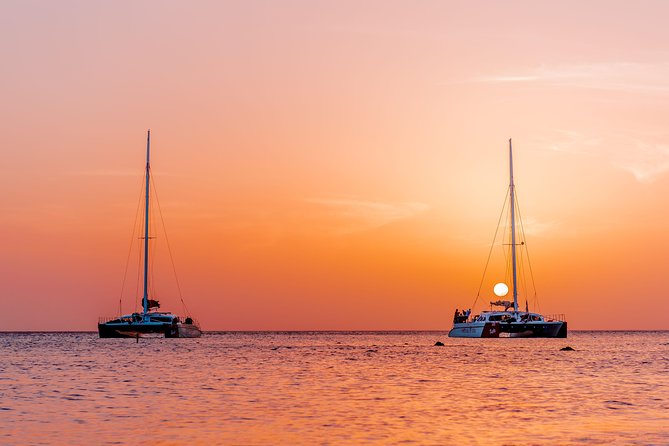 Aruba Sunset Sail With Appetizers and Open Bar - Accessibility Information