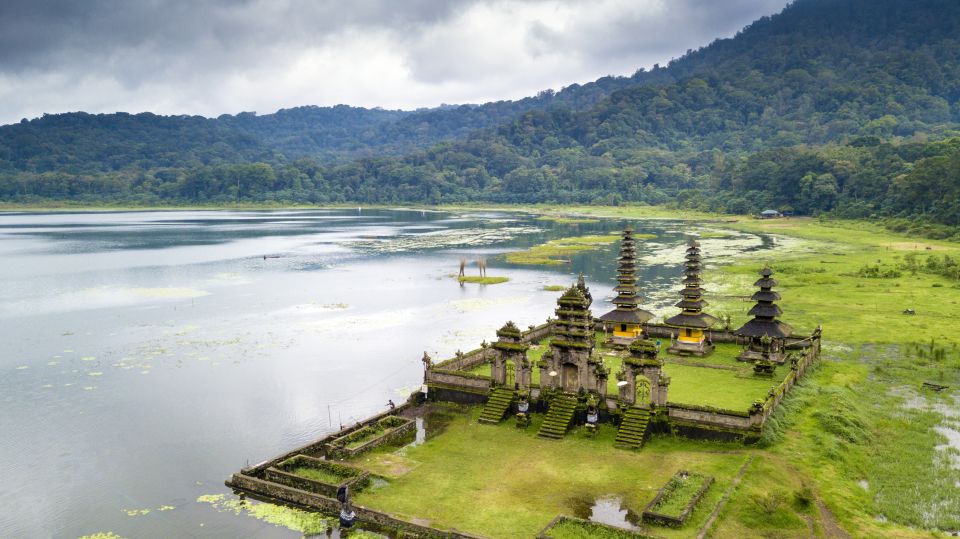 Bali: Munduk Waterfalls Trek, Twin Lakes and Temple Tour - Inclusions