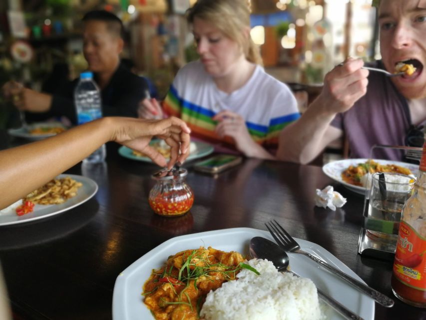 Bangkok: Bike and Canal Boat Tour With Lunch - Meeting Point