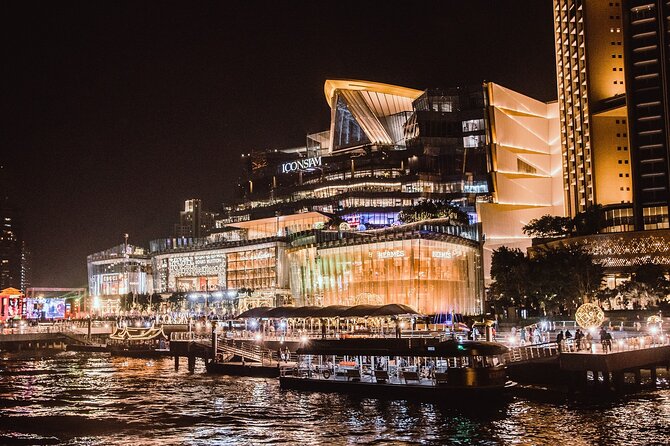 Bangkok Meridian Dinner Cruise From ICONSIAM - Dining Experience