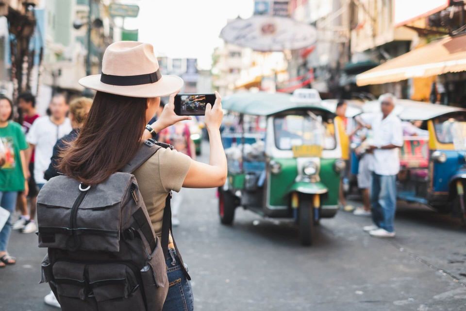 Bangkok: Tuk Tuk Urban Odyssey (Public Tour) - Meal and Restaurant Details