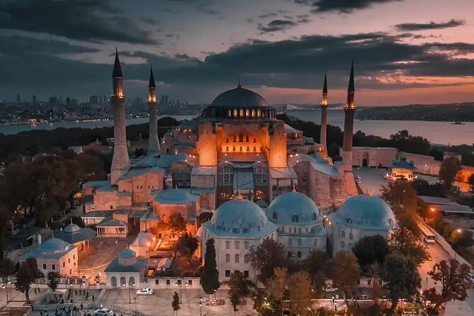 Best of Istanbul Private Tour Pick up and Drop off Included - Admiring the Blue Mosque