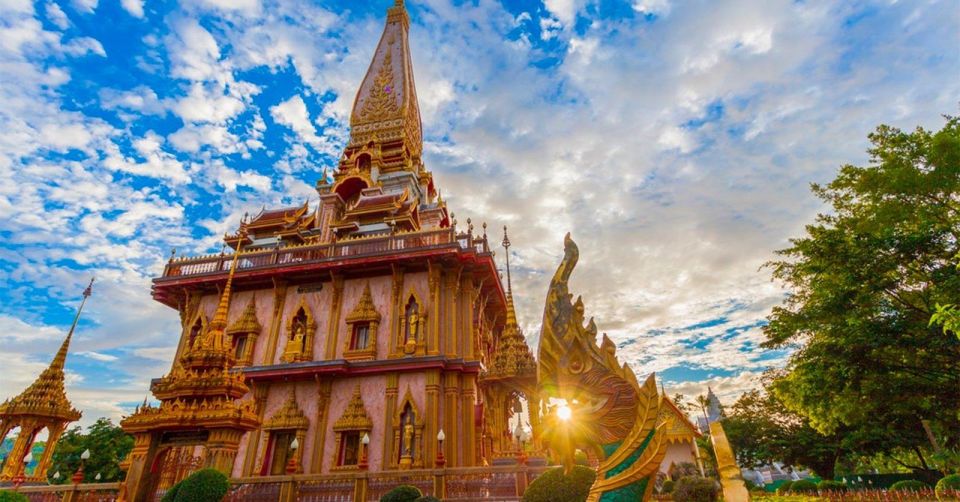 Best Welcome Tour to Phuket With English Guide - Visiting Wat Chalong