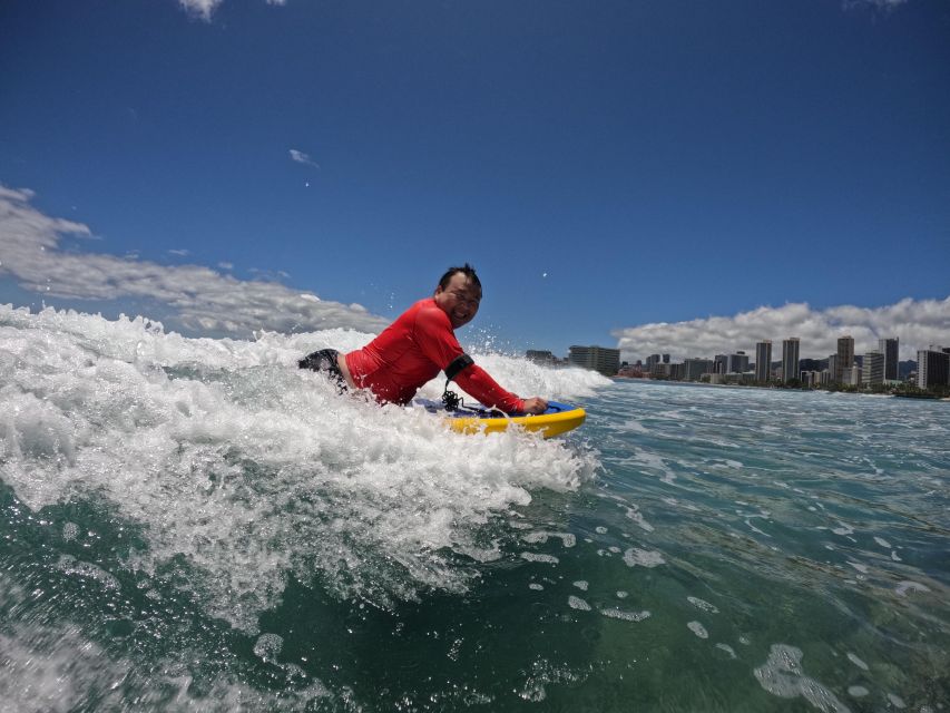 Bodyboard Lesson in Waikiki, 3 or More Students, 13+ - Pickup and Dropoff