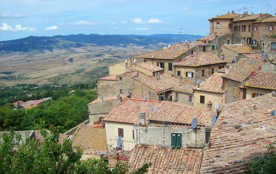 Bolgheri / Volterra / Florence-Tour in Ferrari - Itinerary Highlights