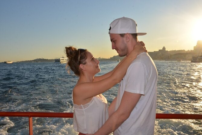 Bosphorus Cruise Boat Tour in Istanbul 3 Hours And Golden Horn - Accessibility and Transportation