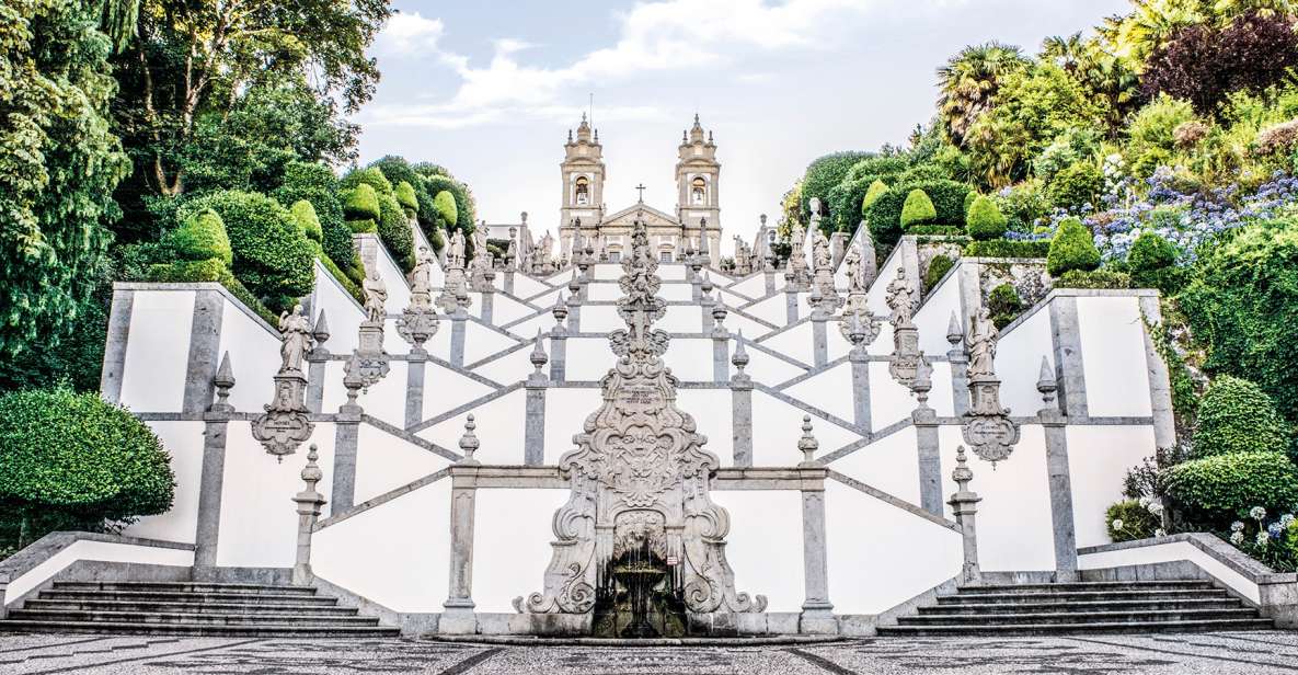 Braga & Guimarães: Premium Day Tour - Tour Duration and Languages