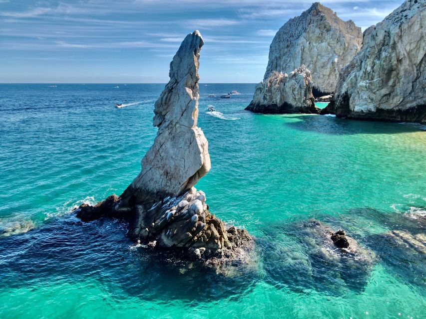 Cabo San Lucas: Boat Ride and Snorkeling Trip With Snacks - Snorkeling in the Coral Reef