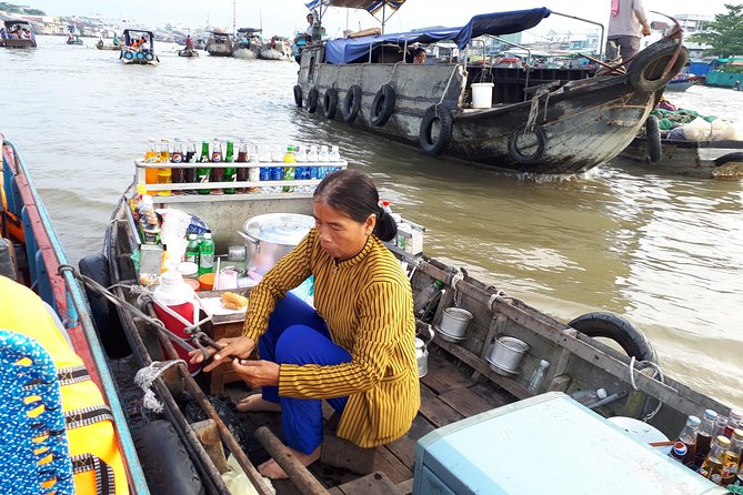 Cai Rang Floating Market Day Trip From Ho Chi Minh City - Visit to Cai Rang Floating Market