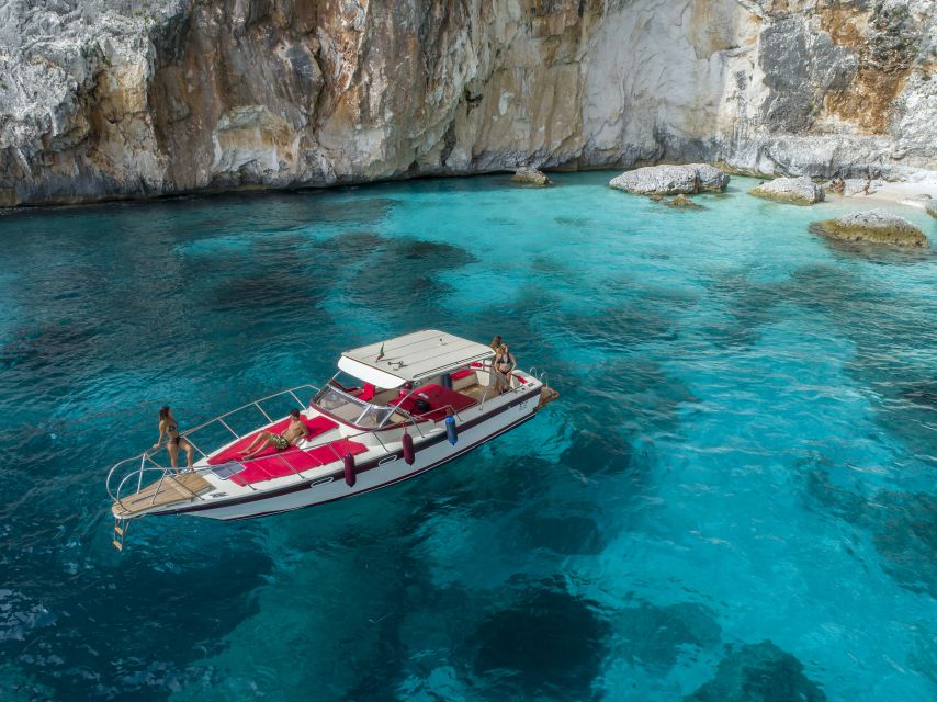 Cala Gonone: Motor Yacht Tour in the Gulf Of Orosei - Inclusions and Exclusions