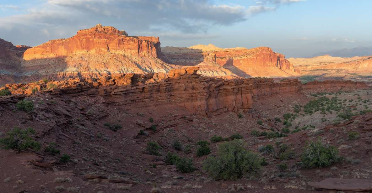 Capitol Reef Sunset Photography Tour - Group Size and Language