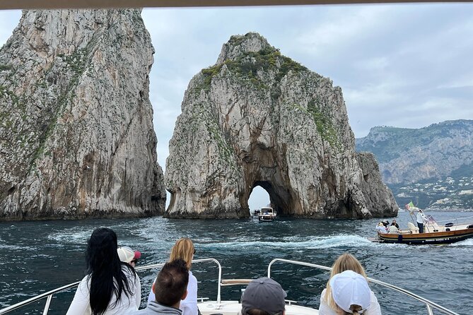 Capri All Inclusive Boat Tour + City Visit - Review Highlights