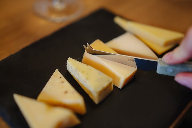 Cheese and Wine Tasting in Amsterdam - Meeting Point and Accessibility