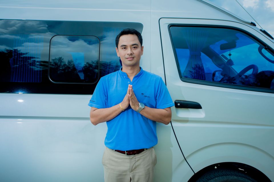 Chiang Rai Airport (CEI): Private Chiang Rai Hotel Transfer - Comfortable Climate-Controlled Van