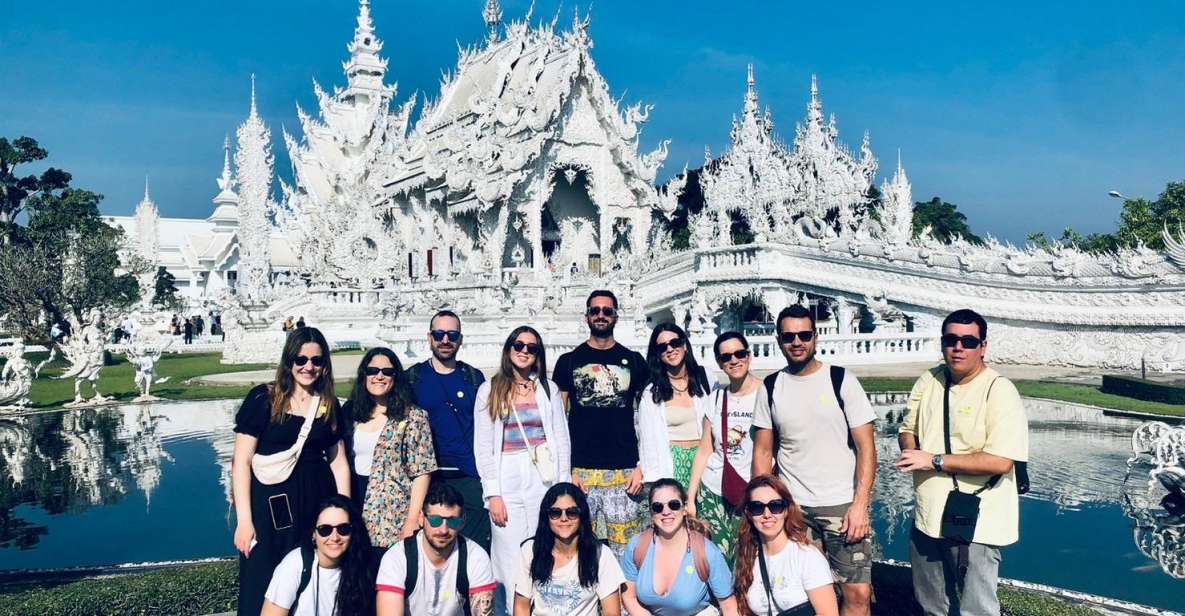 Chiang Rai: Experienced Guide| Visit Popular Places & Lunch - Wat Rong Suea Ten (Blue Temple)