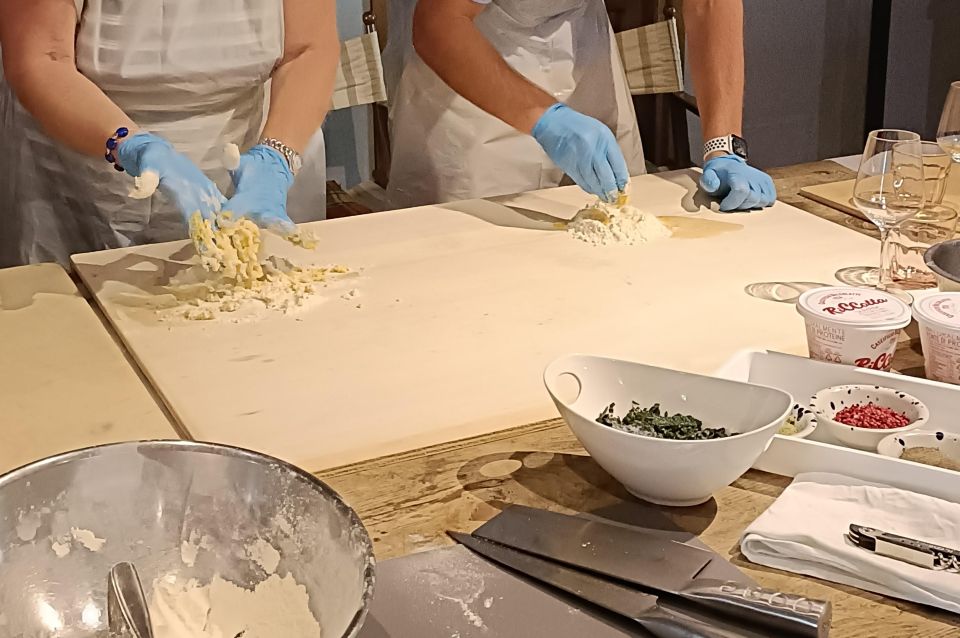 CLASSIC TUSCANY Cooking Class - Included in the Class