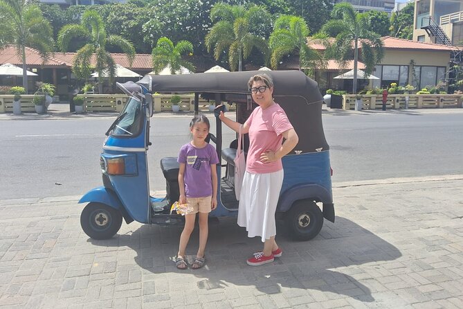 Colombo Sightseeing Tour by Tuk Tuk City Tour - Meeting Point and Pickup