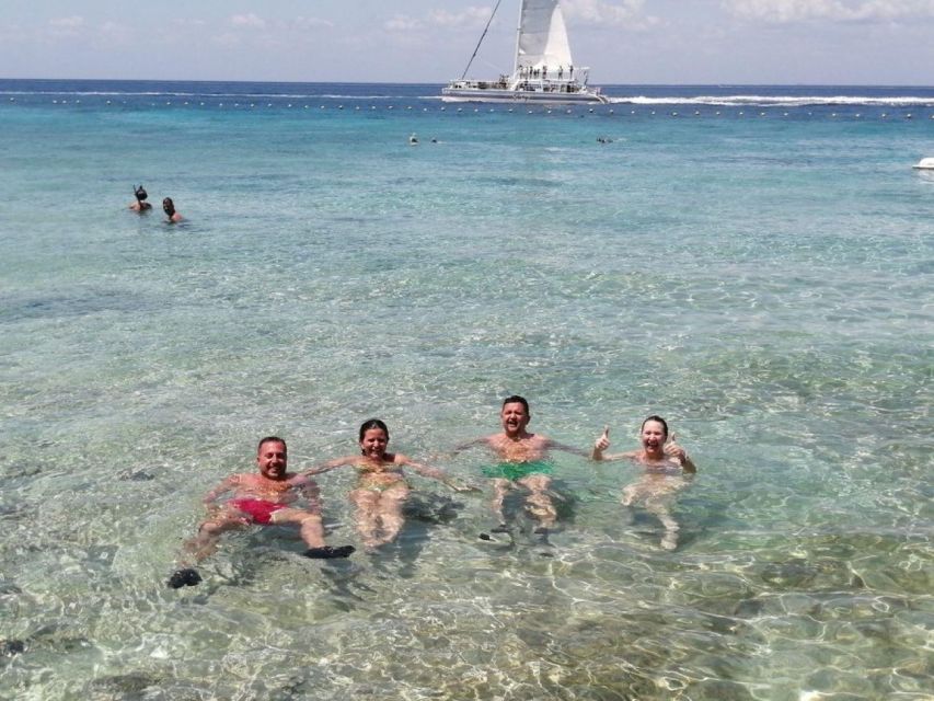 Cozumel: East Side Bar Hop With Lunch - Mojitos in Molcajete