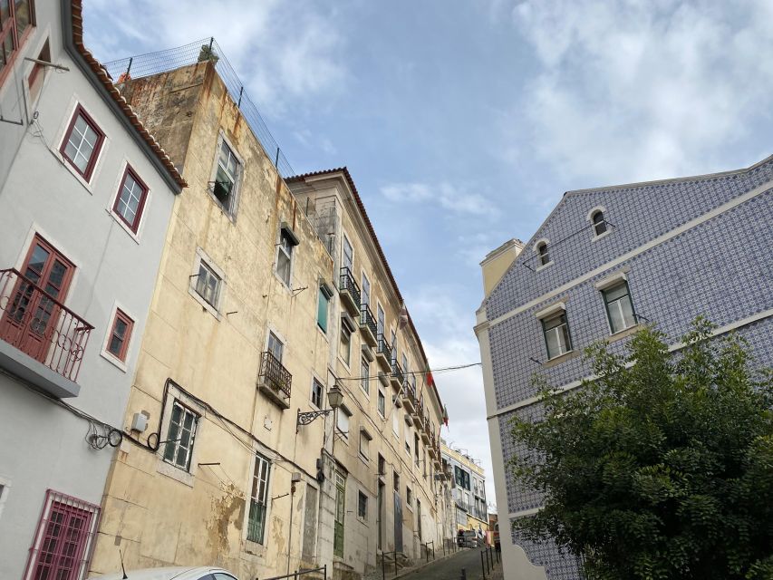 Crime and Punishment in Lisbon: Walking Tour - Exploring Historical Crimes