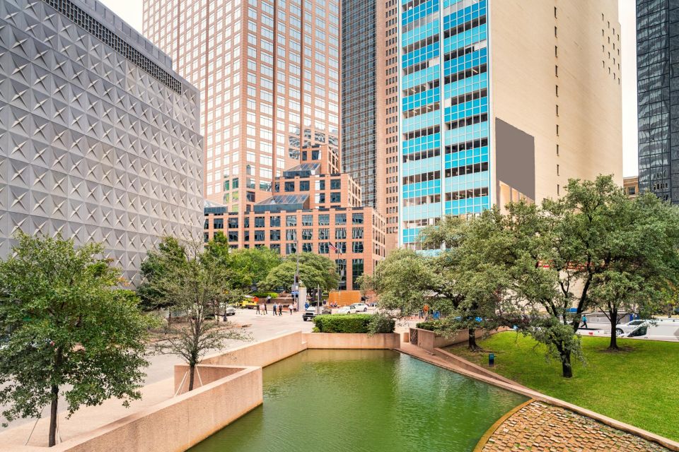 Dallas Whispers of Romance: A Couple's Stroll - Itinerary Highlights