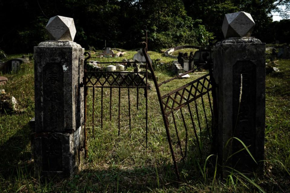 Dark Side and Cemeteries of Galveston – Walking Tour - Eerie Happenings at Trinity Episcopal