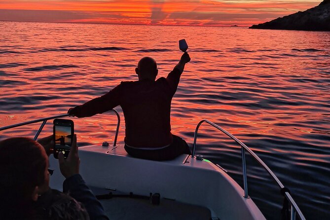 Dubrovnik Sunset Tour By Boat With Local - Meeting Point Location