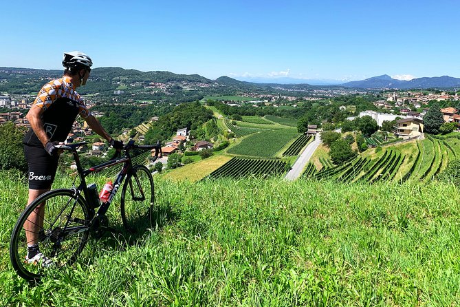 E-Bike Tour Lake Como and Swiss Vineyards - Meeting Point and Duration