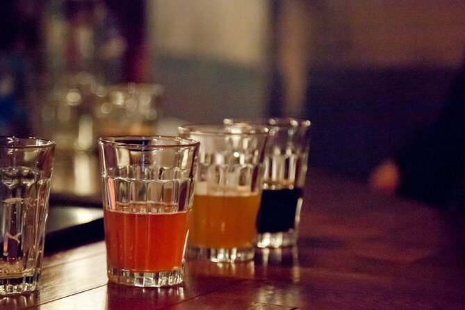 Edinburgh Pub & History Tour With Scotbeer Tours - Accessibility and Transportation