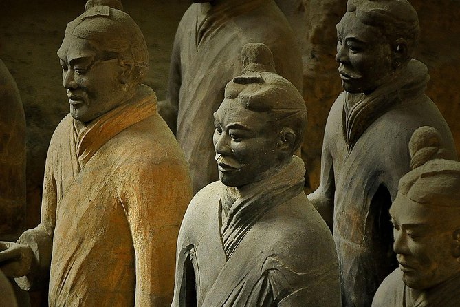 Essence of Xian Terracotta Warriors Tour: Top 3 Things to Do in 1 Day - Exploring the City Wall