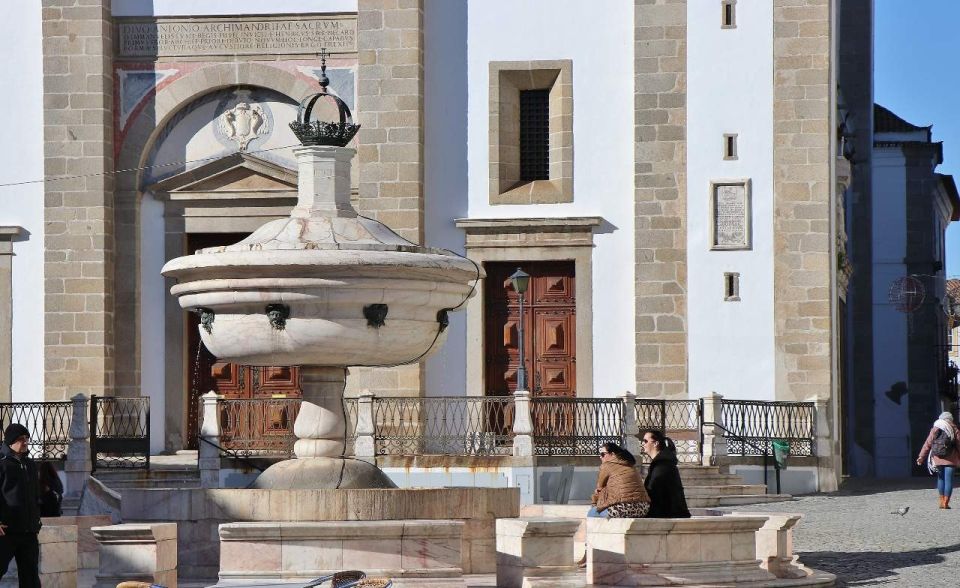 Evora: City Highlights Outdoor Escape Game - Key Highlights of Évora
