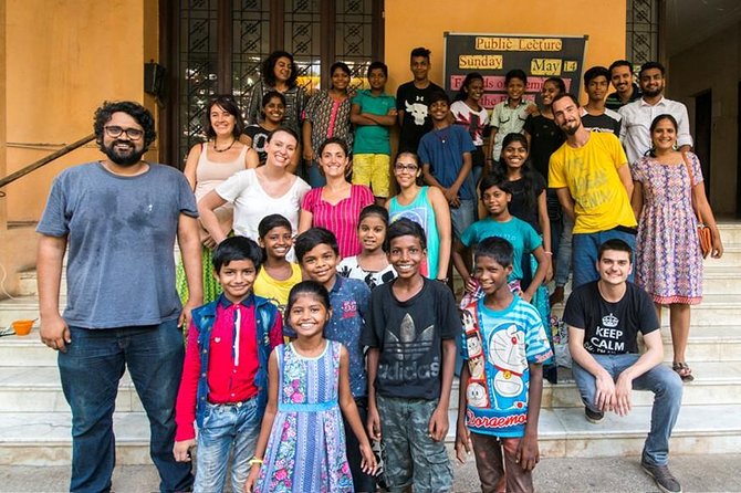 Five Senses Tour With Guide, Sightseeing, Bollywood Dance, Lunch & Spice Market - Sightseeing Highlights