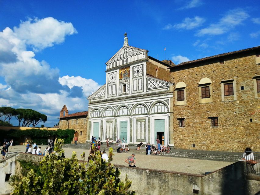 Florence: E-Vespa Rental With Smartphone Tour and Tasting - Included in the Tour