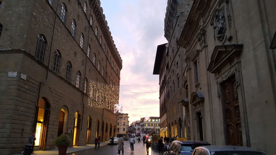 Florence: Private 4-Hour Walking Tour With Eugenia Gasheeva - Maintaining Medici Dynastys Influence