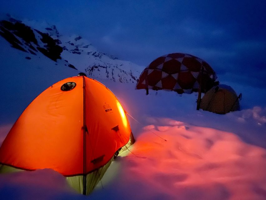 Freshfields/Lambe Glacier: Ski Basecamp - Accommodations and Facilities