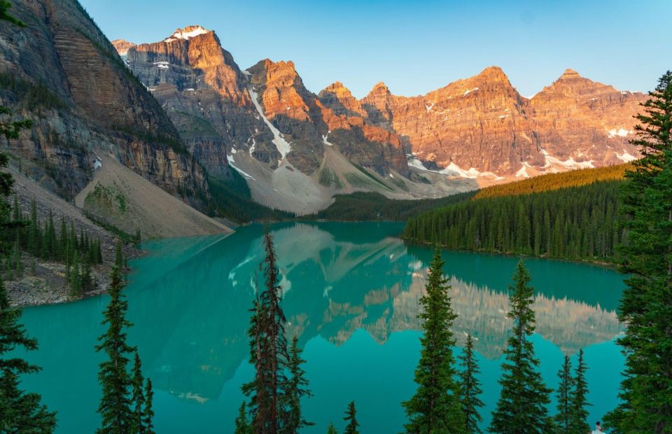 From Canmore/Banff: Sunrise at Moraine Lake - Guided Shuttle - Customer Feedback and Ratings