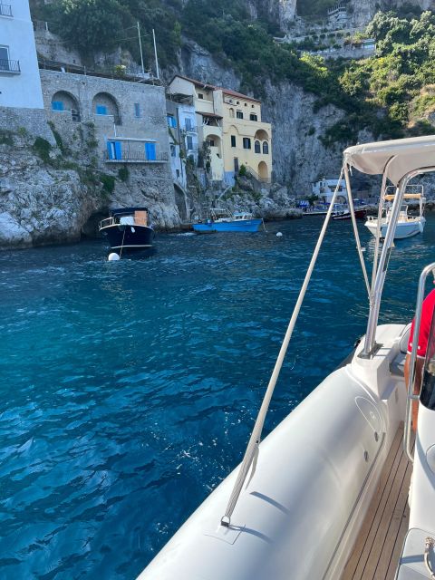 From Salerno: Amalfi Coast Boat Tour to Positano - Discovering Historic Amalfi Town