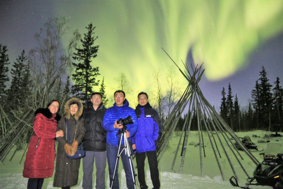 From Yellowknife: Northern Lights Bus Tour With Photos - Tour Inclusions