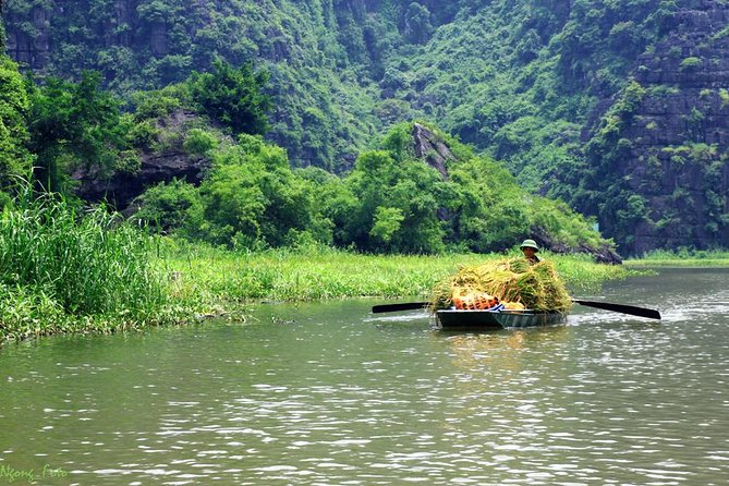 Full Day Hoa Lu Temples & Tam Coc Boating- Cycling - Meeting & Pickup