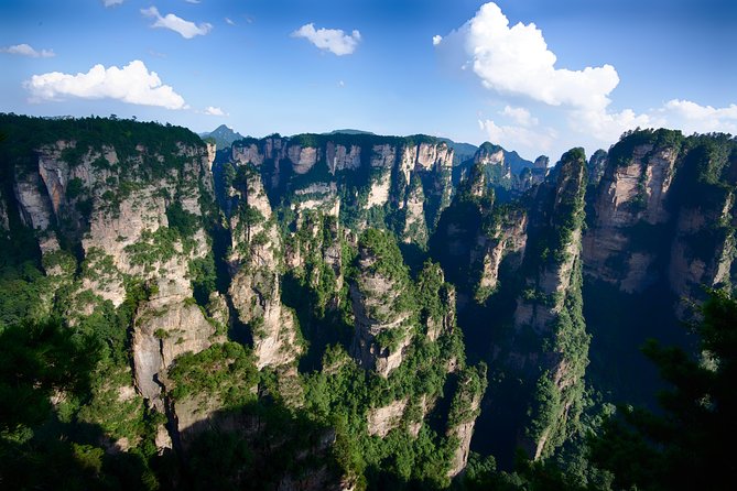 Full-Day Zhangjiajie National Forest Park Tour: Tianzi Mountain and Yuanjiajie - Exploring Mountain Trails on Tianzi