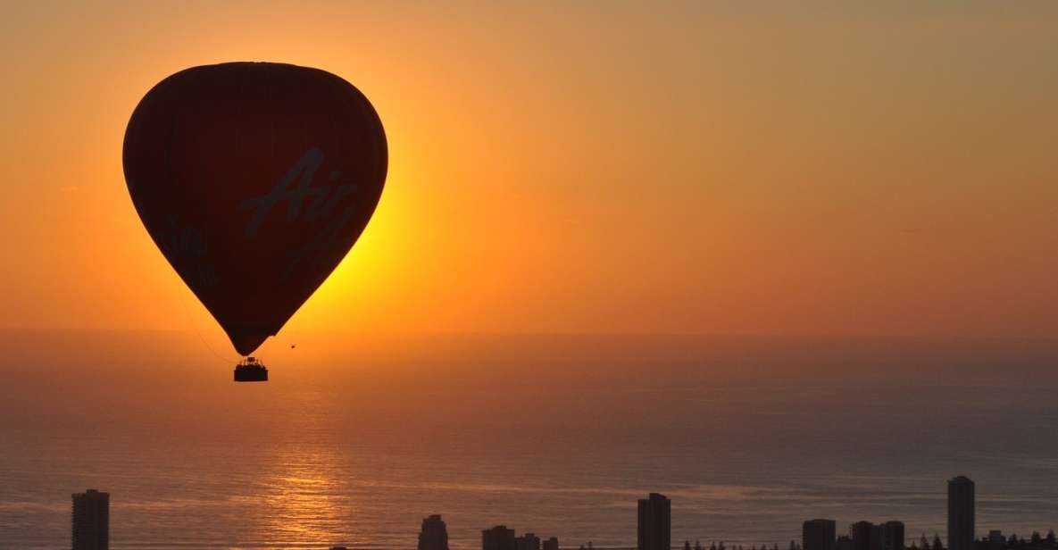 Gold Coast: Australian Sunrise 1-Hour Hot Air Balloon Flight - Includes